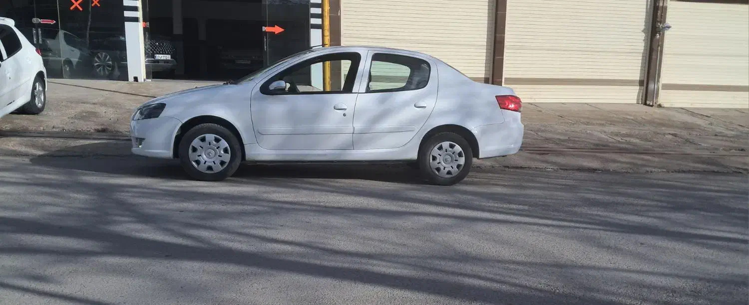 رانا پلاس۴۰۳در حد خشک|خودرو سواری و وانت|خرم‌آباد, |دیوار