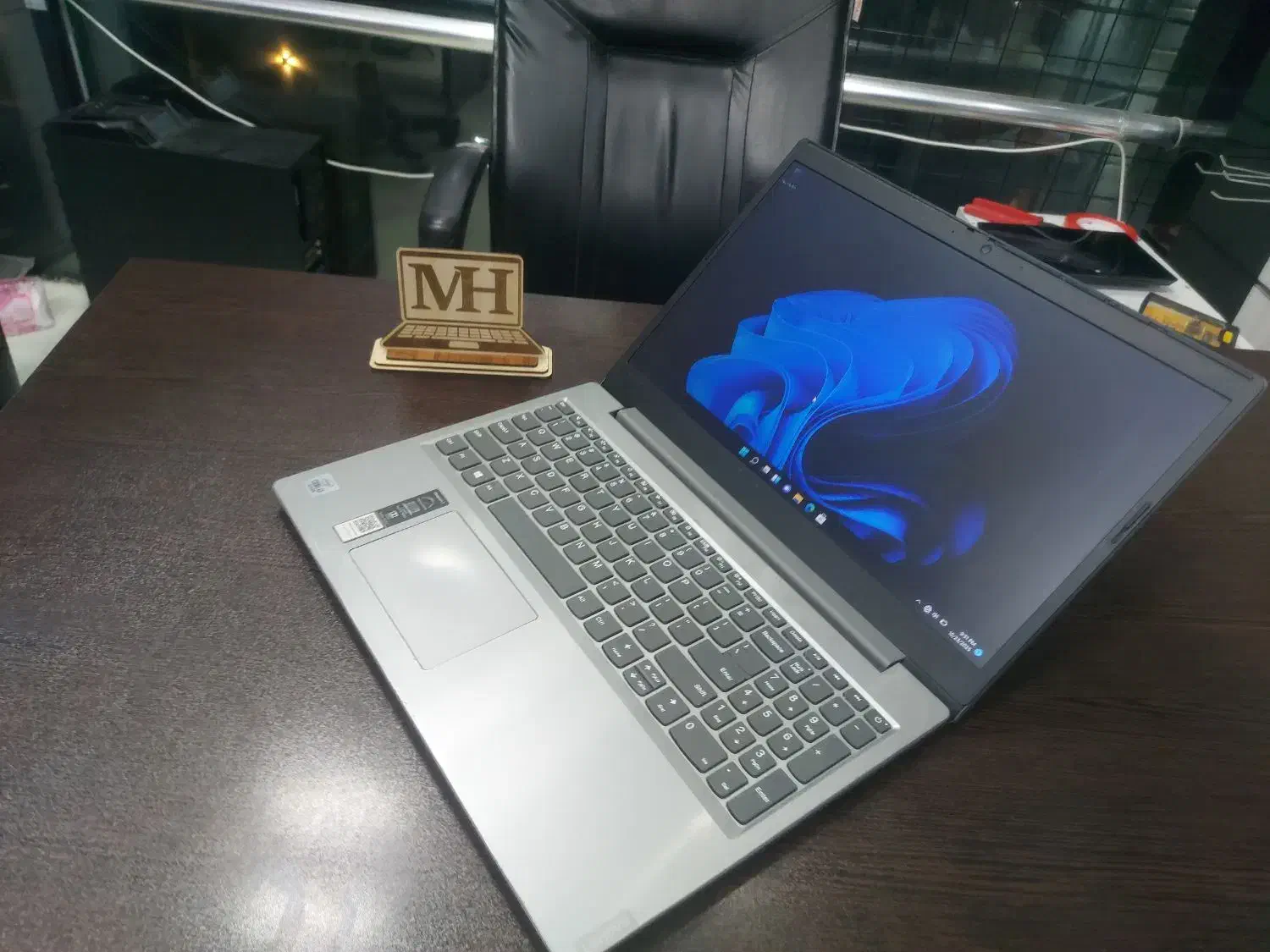 لپتاپ لنوو i3 نسل 10 هارد SSD+HDD با کیف و ضمانت|رایانه همراه|قم, صفائیه|دیوار
