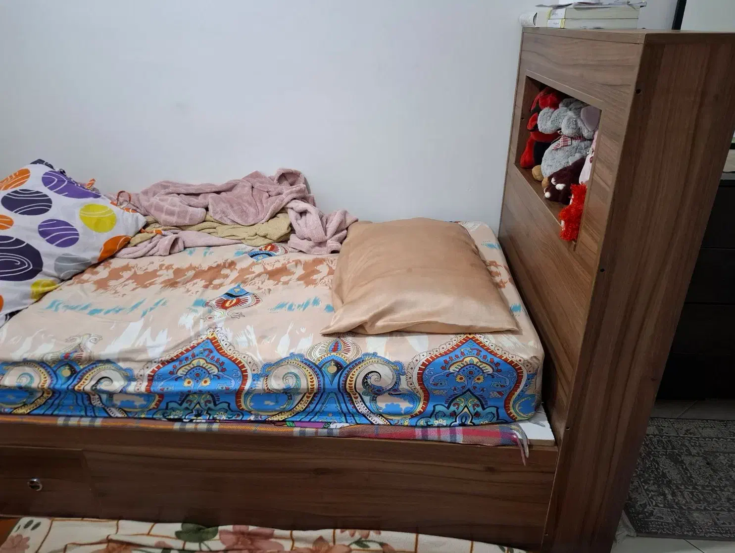 تخت خواب تک نفره چوبی|تخت و سرویس خواب|تهران, نظام‌آباد|دیوار