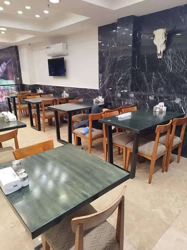 میز صندلی رستورانی|کافیشاپ و رستوران|تهران, شکیبا|دیوار