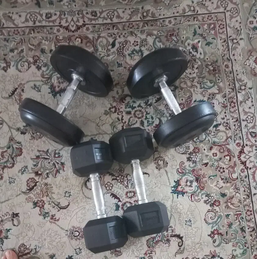 دمبل ۶ ضلعی|تجهیزات ورزشی|بابل, |دیوار