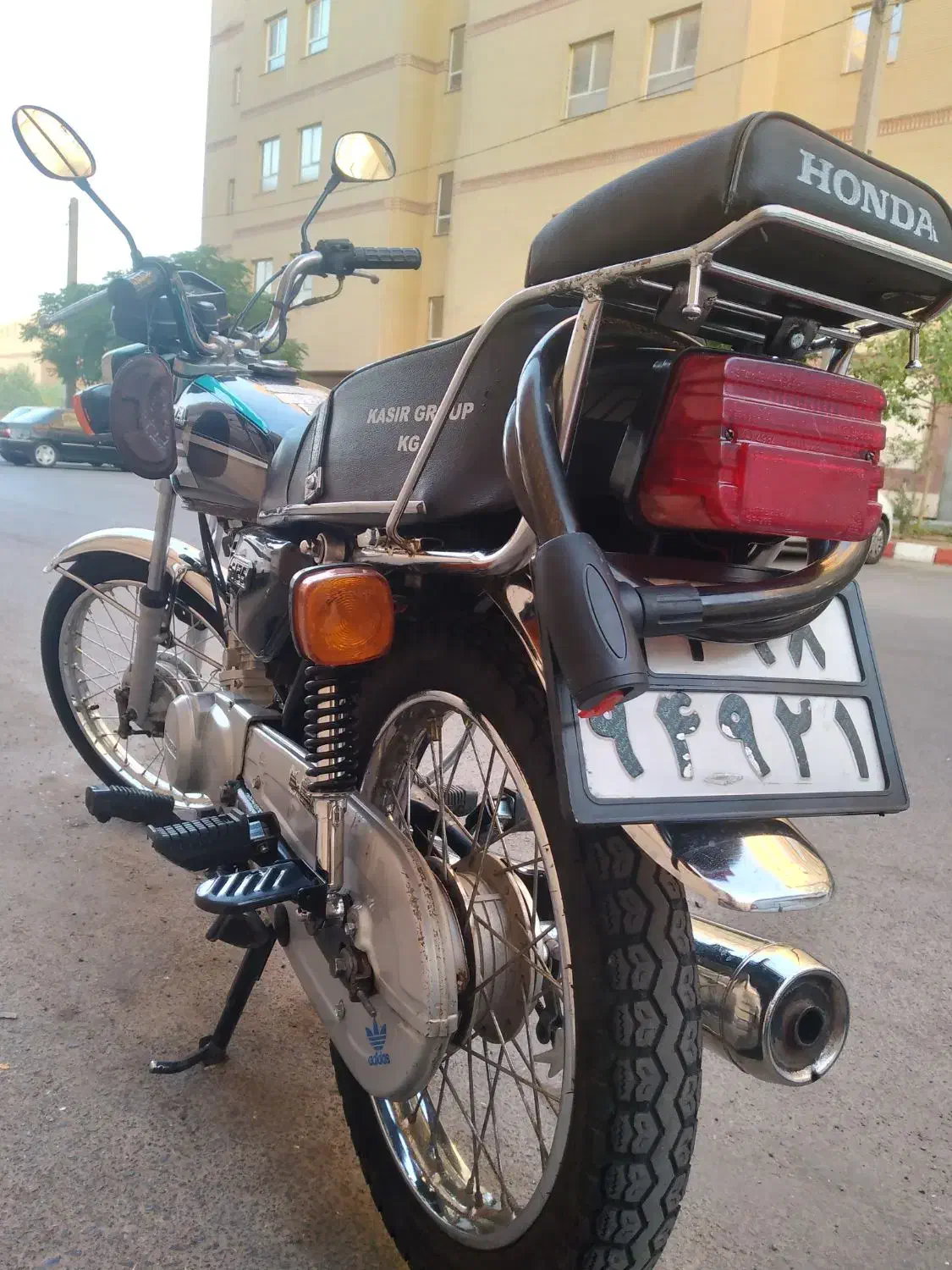 موتور ۸۲ ملی تمیز و سالم،درحد۱۴۰۰|موتورسیکلت|قم, پردیسان|دیوار