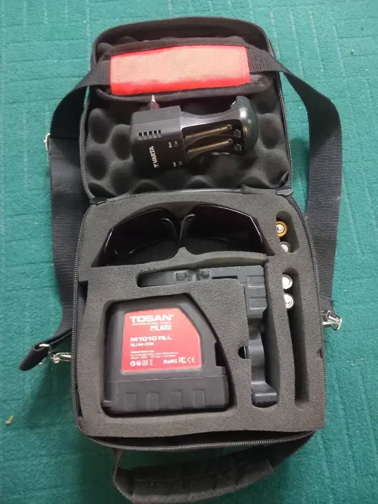 تراز لیزری|ماشین‌آلات صنعتی|صفادشت, |دیوار