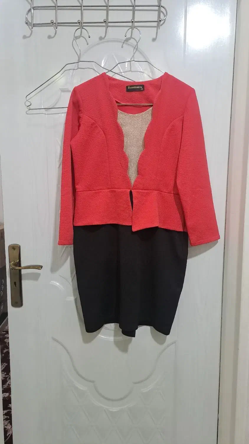 لباس|لباس|بهارستان, |دیوار