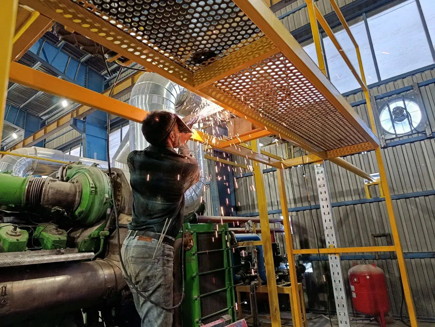 خورده کاری گاز ،لوله کشی گاز و آتش نشانی|خدمات پیشه و مهارت|سیرجان, |دیوار