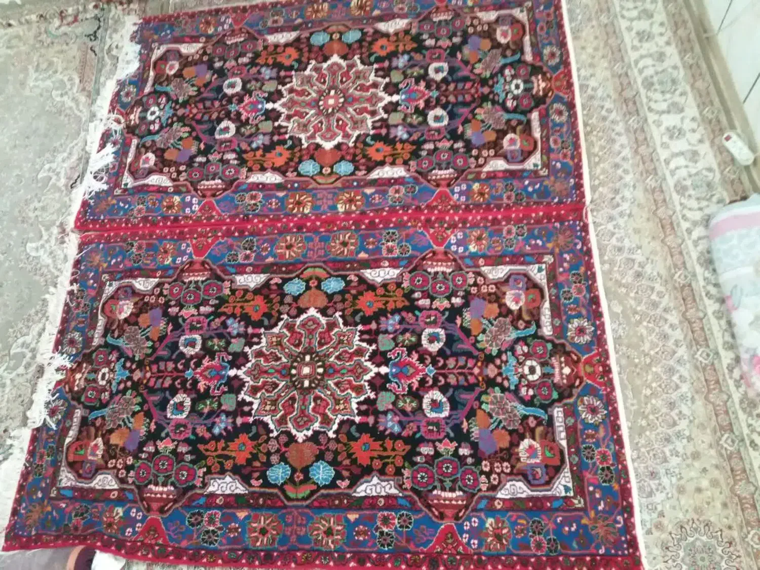 فرش دست بافت|فرش|نهاوند, |دیوار