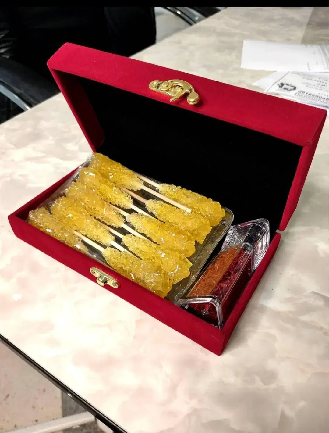 ظرف کریستال ۲۰۰ کف طلایی نبات درجه یک|عمده‌فروشی|مشهد, حجت|دیوار