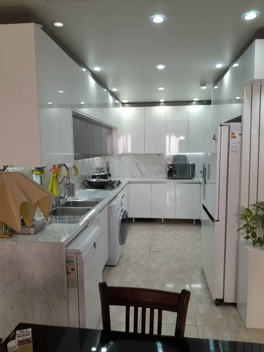 فروش واحد ۱۱۲ متری فول امکانات ، عطار|فروش آپارتمان|شاهینشهر, عطار|دیوار