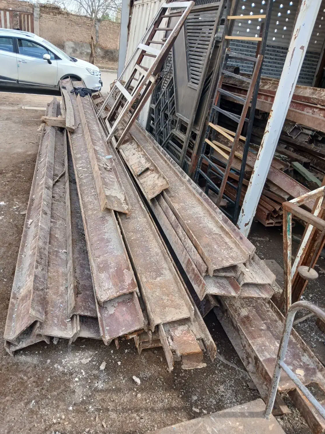 تیرآهن ۲۰|مصالح و تجهیزات ساختمان|قوچان, |دیوار