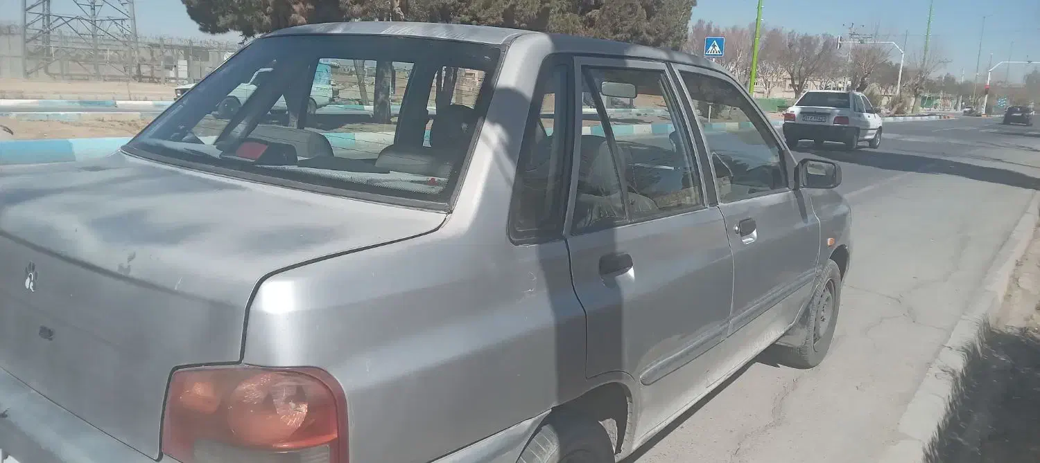 پراید۱۳۲نقری|خودرو سواری و وانت|شاهینشهر, گزبرخوار|دیوار