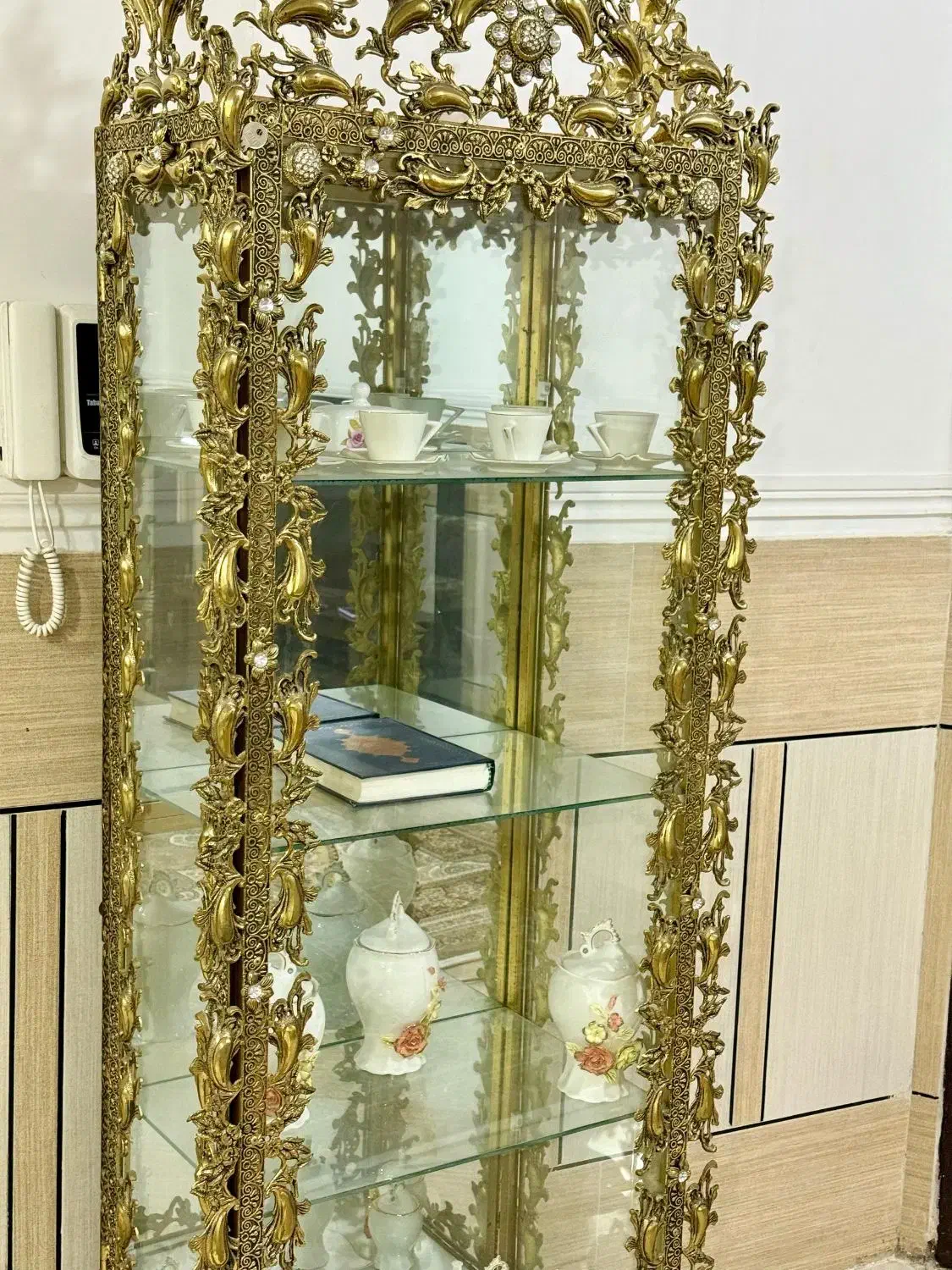 بوفه برنجی|بوفه، ویترین، کنسول|بندرعباس, |دیوار