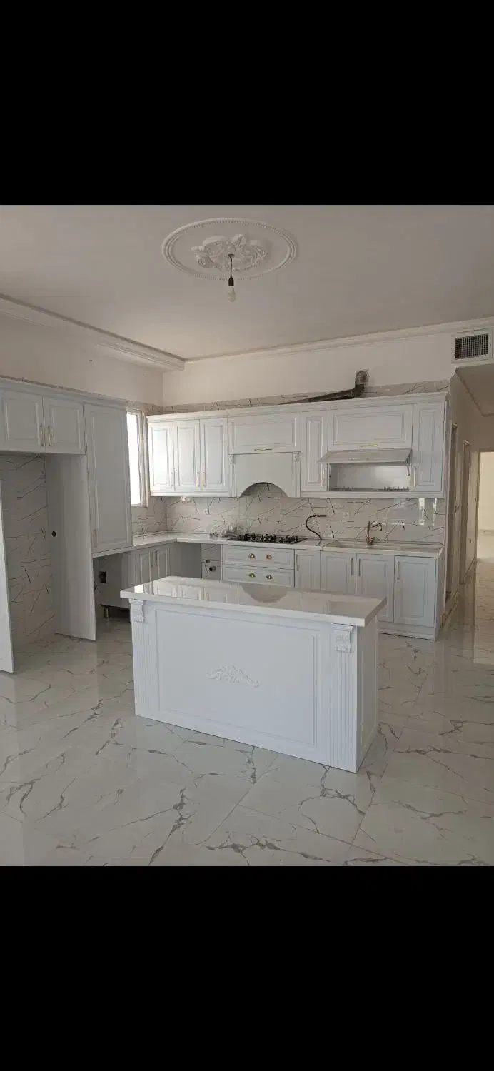 ویلایی سه نبش درمامونیه آزادگان|فروش خانه و ویلا|زرندیه, |دیوار