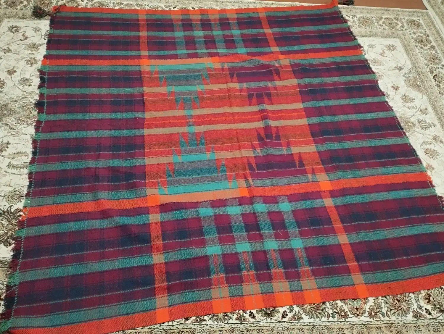 موج|گلیم، جاجیم، گبه|ساوه, |دیوار