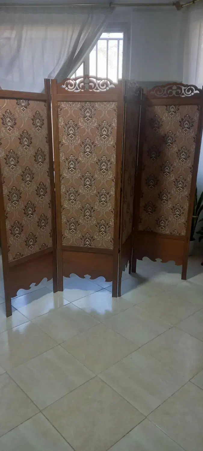 پارتیشن|میز و صندلی غذاخوری|فردیس, داوری|دیوار