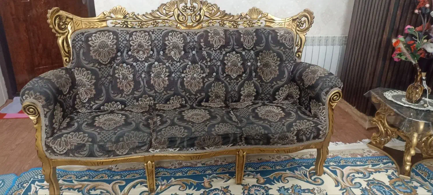 سلطنتی|مبلمان خانگی و میز عسلی|سمنان, |دیوار