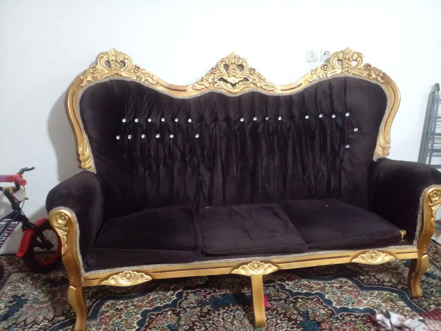 مبل سلطنتی|مبلمان خانگی و میز عسلی|مشهد, خواجه ربیع|دیوار