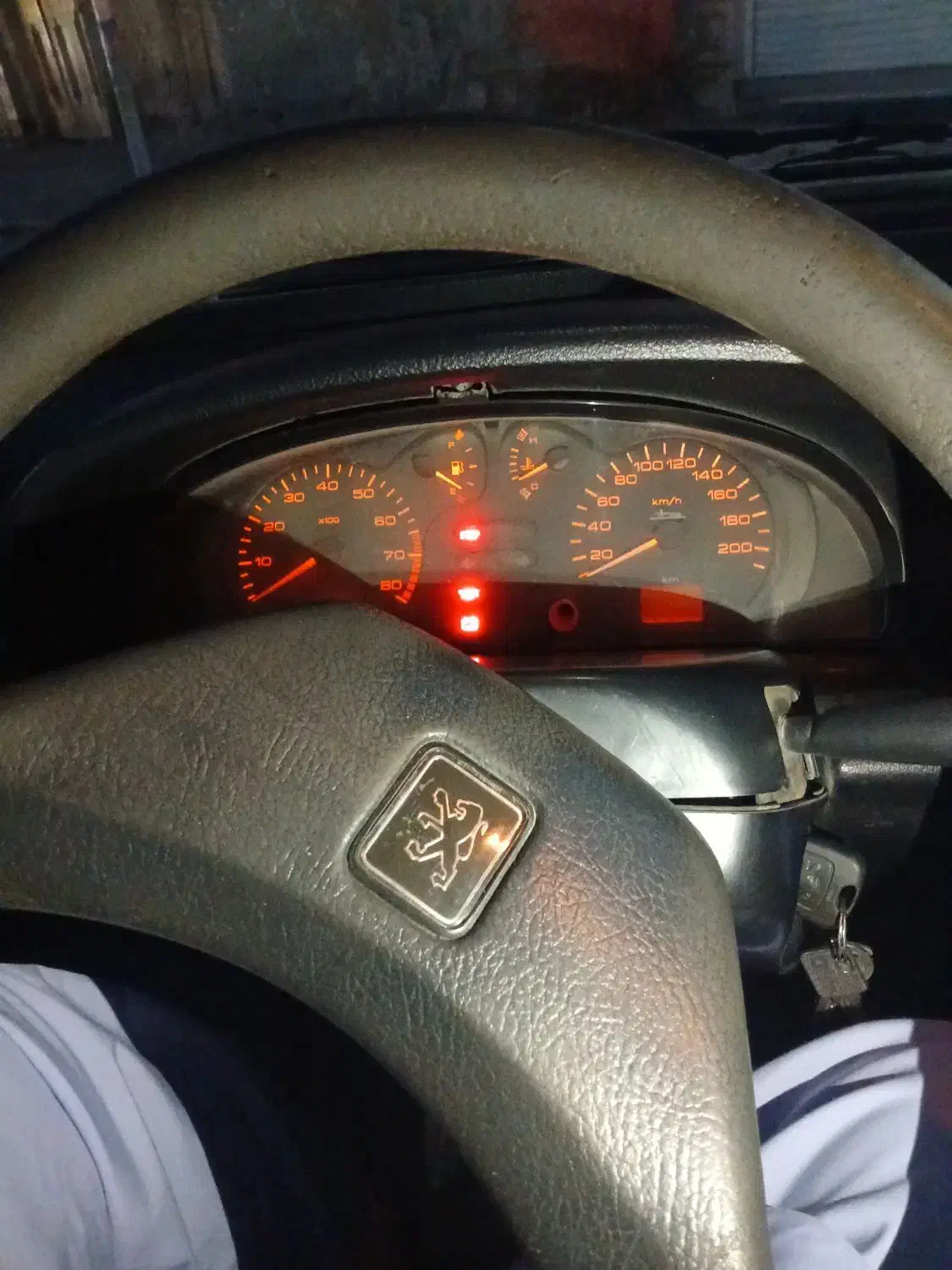 پژو405|خودرو سواری و وانت|زاهدان, |دیوار