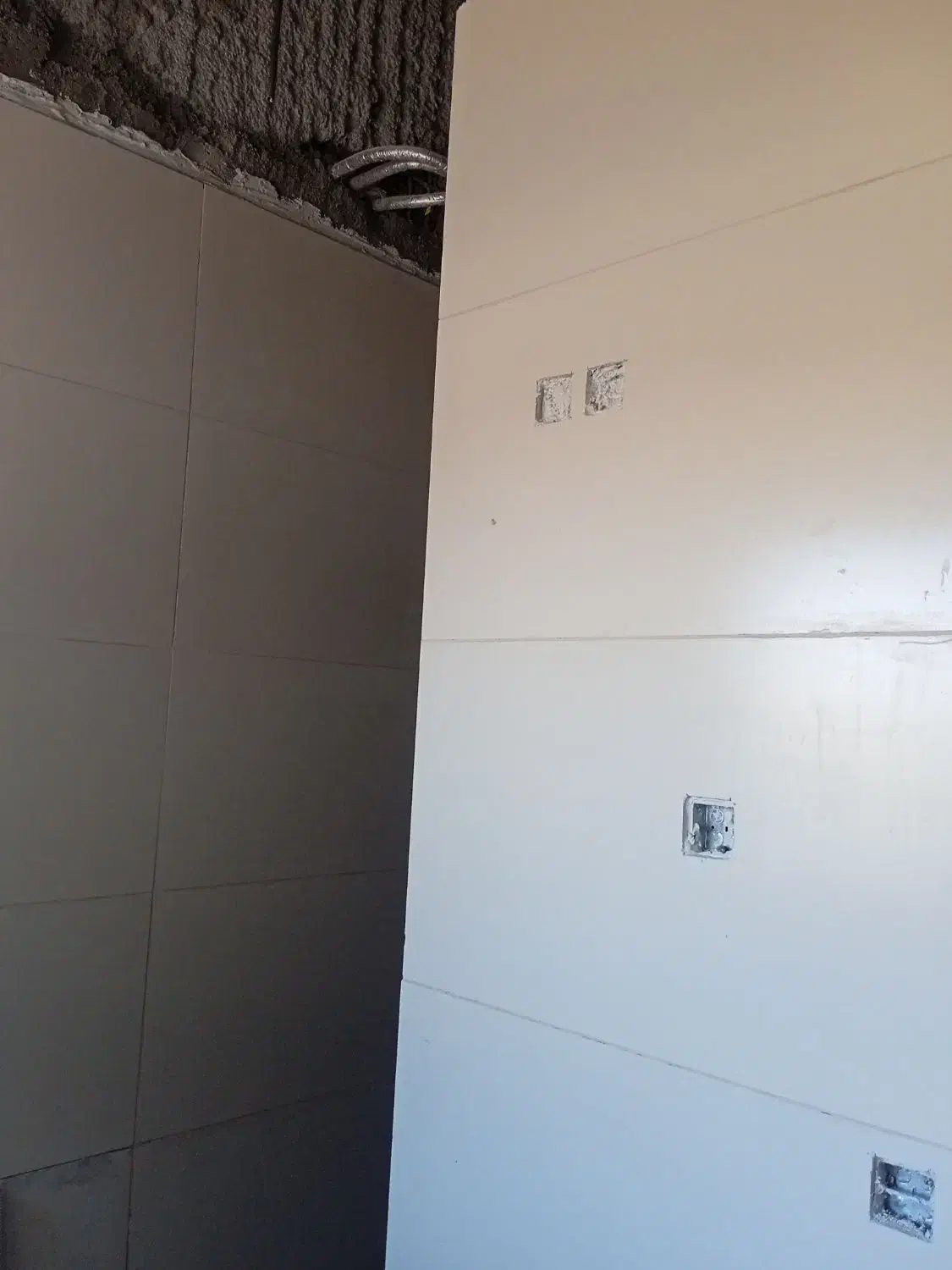 نیازمند کاشیکار چسبی|استخدام معماری، عمران و ساختمانی|شهرکرد, |دیوار