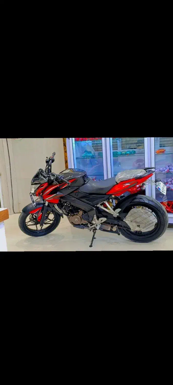 ان اس۲۰۰درحد خشک|موتورسیکلت|قوچان, |دیوار