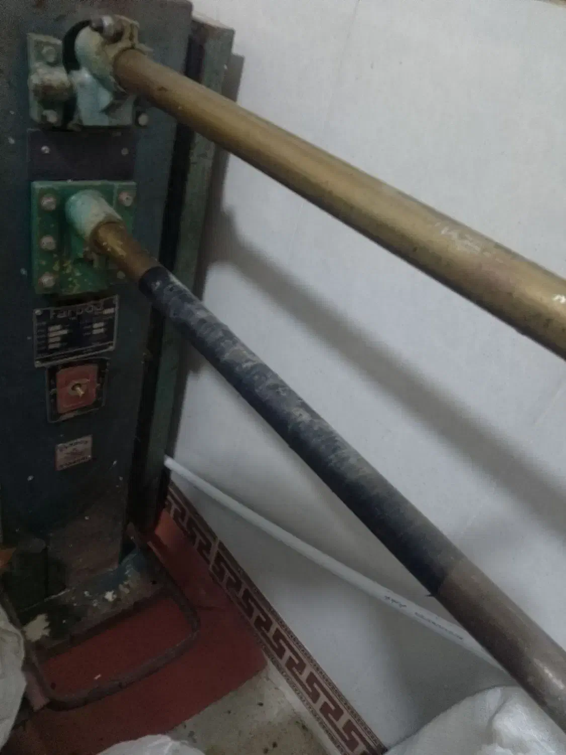 دستگاه نقطه جوش|ابزارآلات|بزینه رود, |دیوار