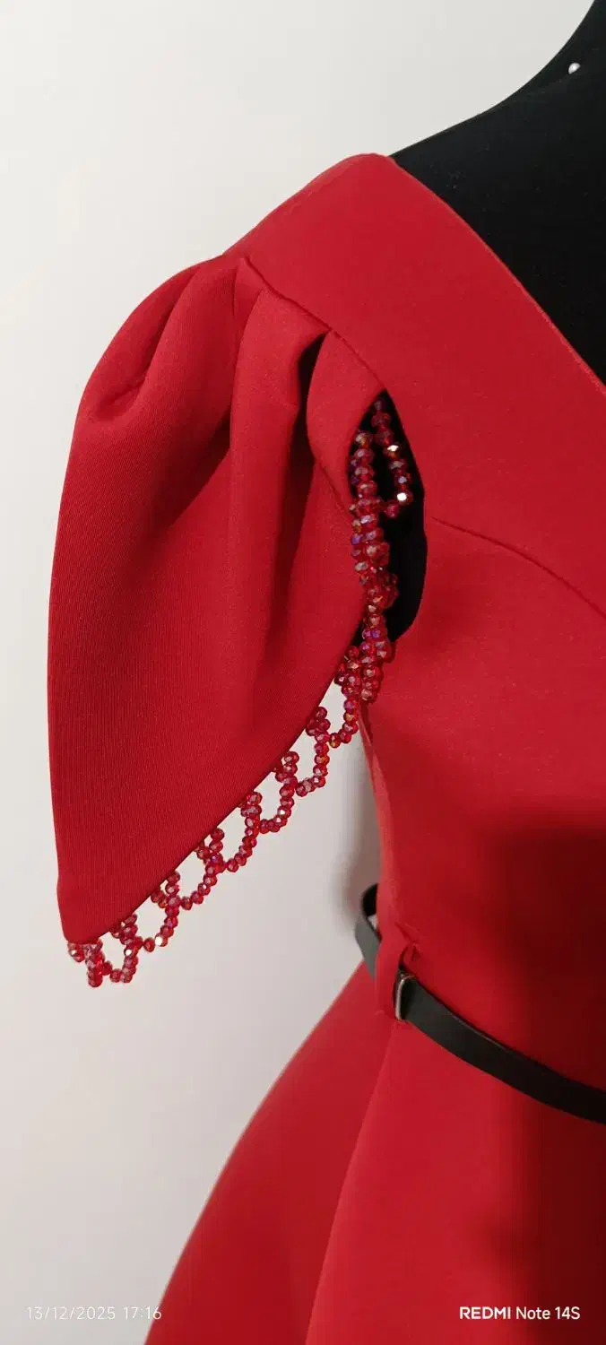 مجلسی|لباس|بندر انزلی, بشمن|دیوار