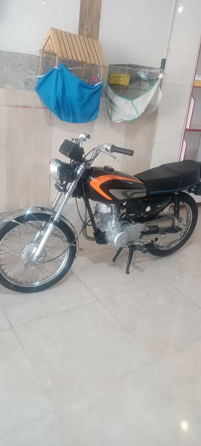 82تمیز.درحد صفر|موتورسیکلت|فلارد, |دیوار