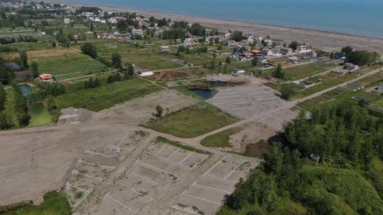 زمین ساحلی قابل ساخت و سرمایه گذاری ویو دریا|فروش زمین و ملک کلنگی|اندیشه, اندیشه فاز ۴|دیوار