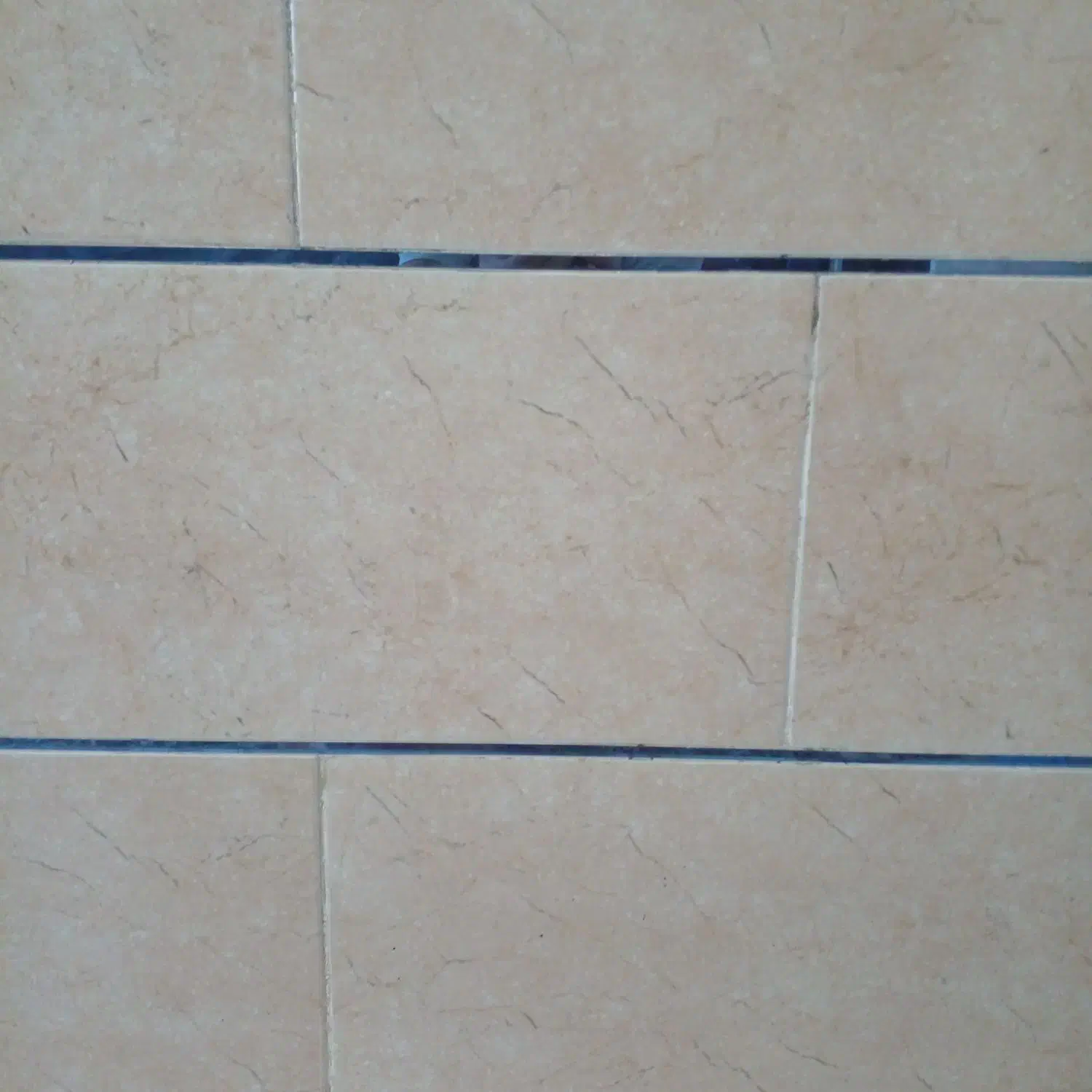 اجرای انواع دیوار چینی سیمان کاری کاشی وسرامیک|خدمات پیشه و مهارت|اسفراین, |دیوار