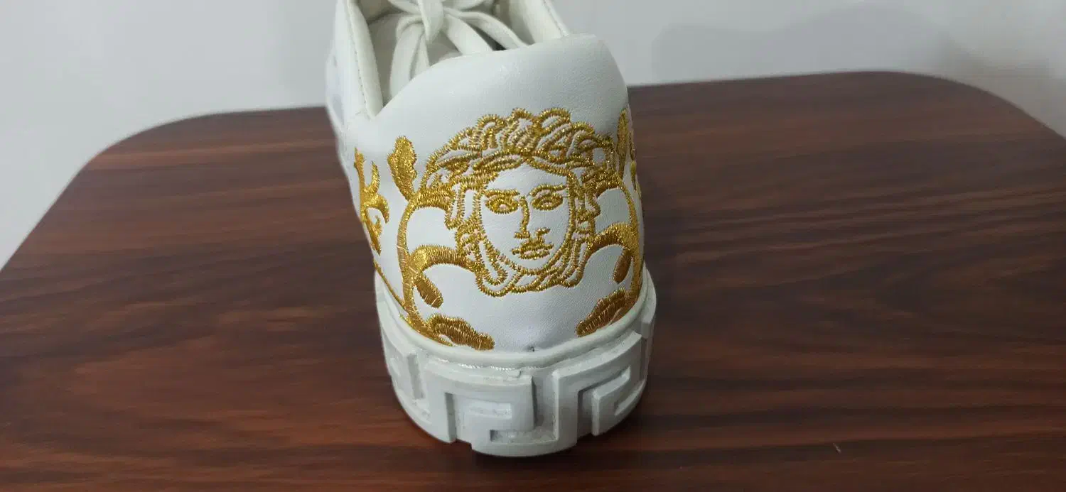 کفش|کیف، کفش، کمربند|اردبیل, |دیوار