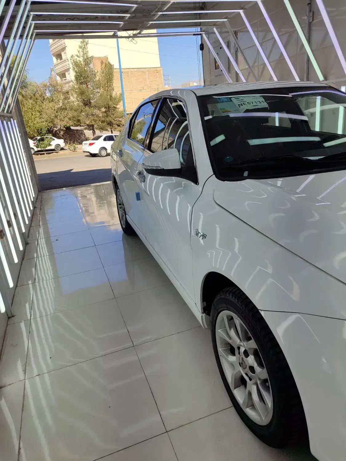 دنا اتومات 401کم کار|خودرو سواری و وانت|ایذه, |دیوار