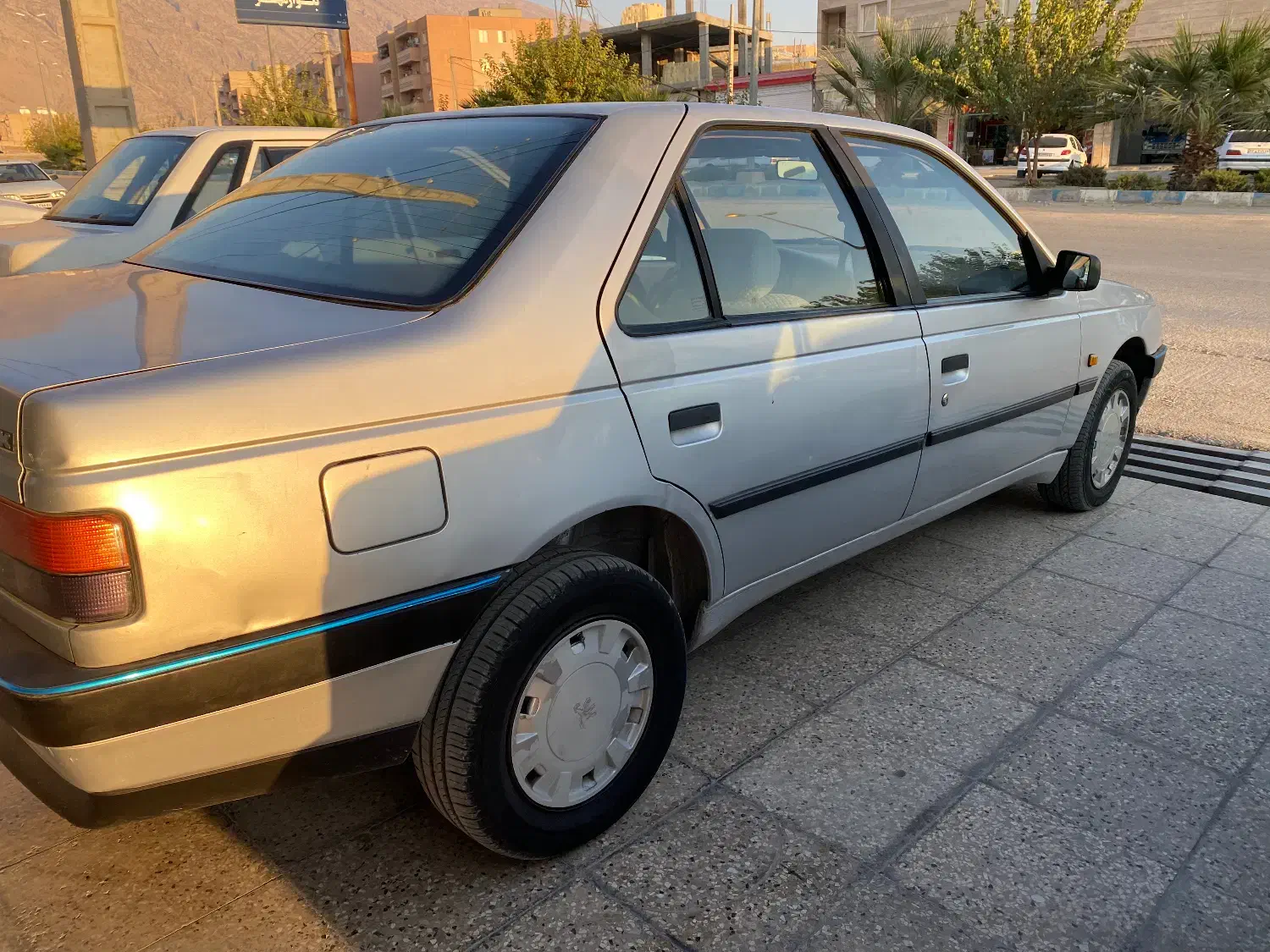 پژو ۴۰۵مدل۹۰دوگانه شرکتی|خودرو سواری و وانت|فیروزآباد (فارس), |دیوار