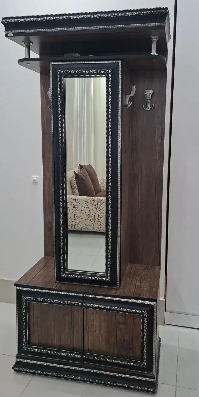 جاکفشی|جاکفشی، کمد، دراور|جهرم, |دیوار