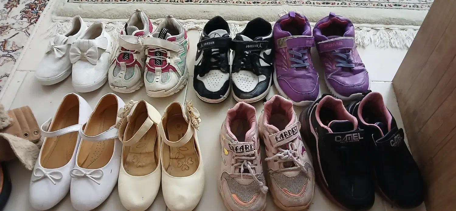 ۹جفت کفش دخترانه،دوجفتش واقعا در حد نو،فروش یکجا|کیف، کفش، کمربند|هشتگرد, شهرک ریحانه|دیوار