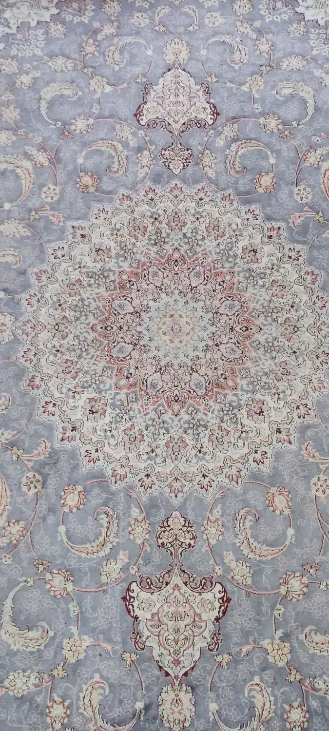 چند تخته فرش فرهی ۷۰۰ شانه سالم و بسیار شیک|فرش|تهران, آشتیانی|دیوار