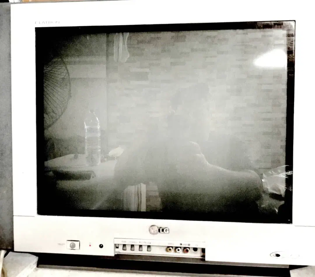 تلوزیون ال جی تمیز۲۱|تلویزیون و پروژکتور|اصفهان, شهرک شهید منتظری|دیوار