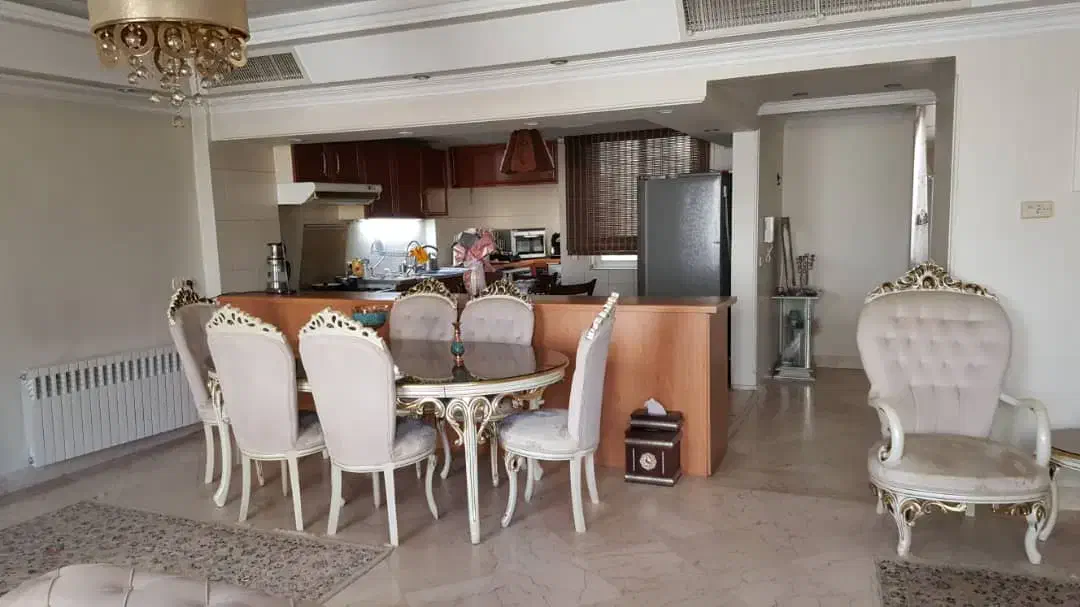 واحد ۱۷۰متری ۳خواب طبقه ۵ دروس