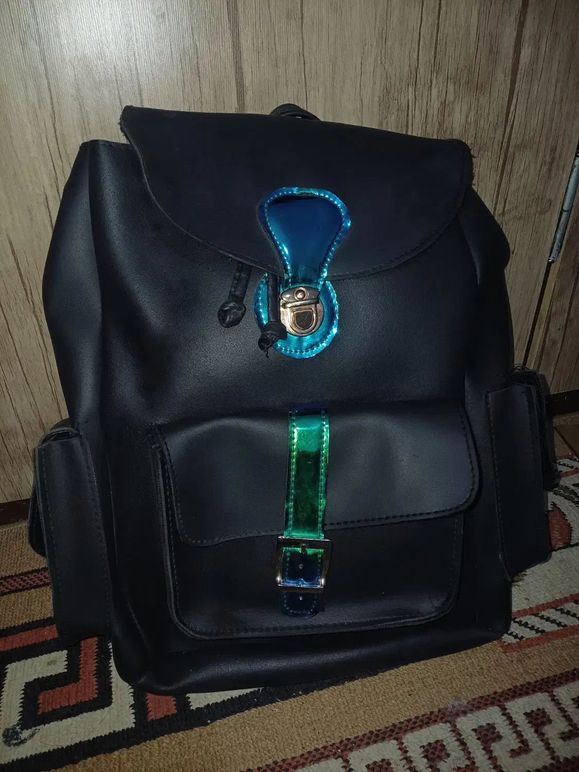 کیف کوله چرمی مشکی|کیف، کفش، کمربند|کاشان, زیارتی|دیوار