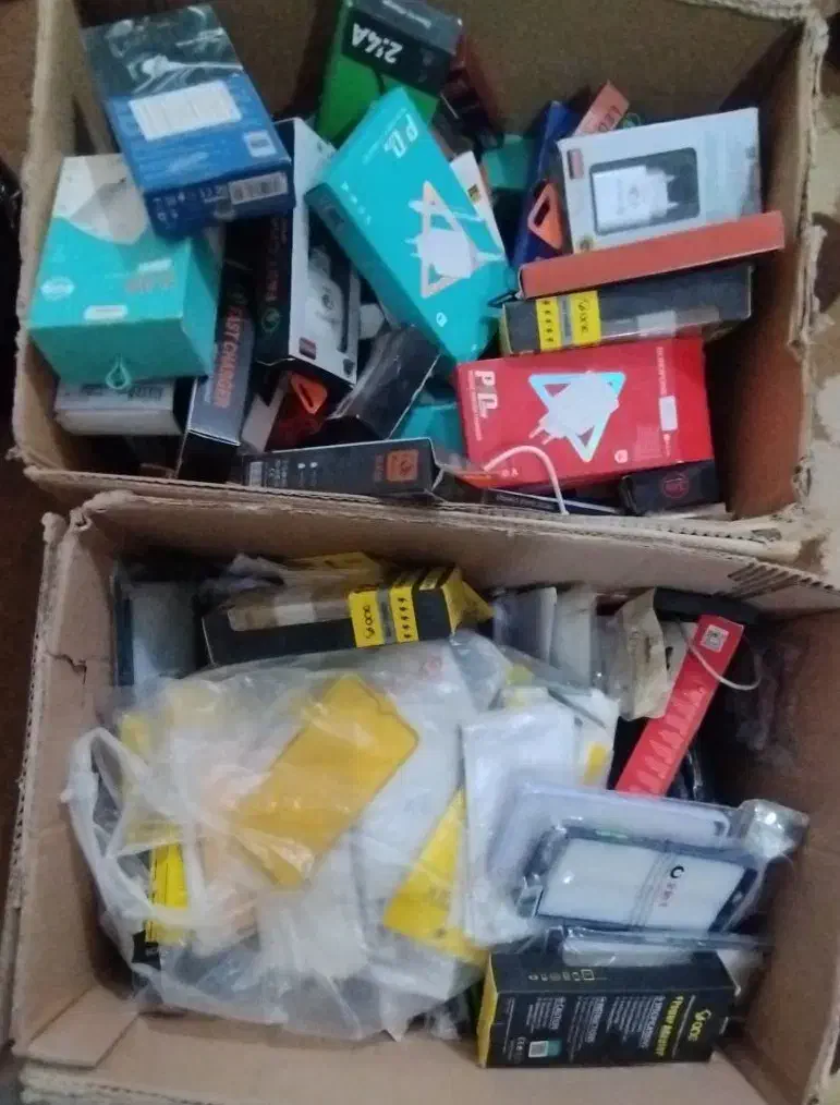 لوازم موبایل به صورت تکی و عمده|لوازم جانبی موبایل و تبلت|بندر ماهشهر, |دیوار