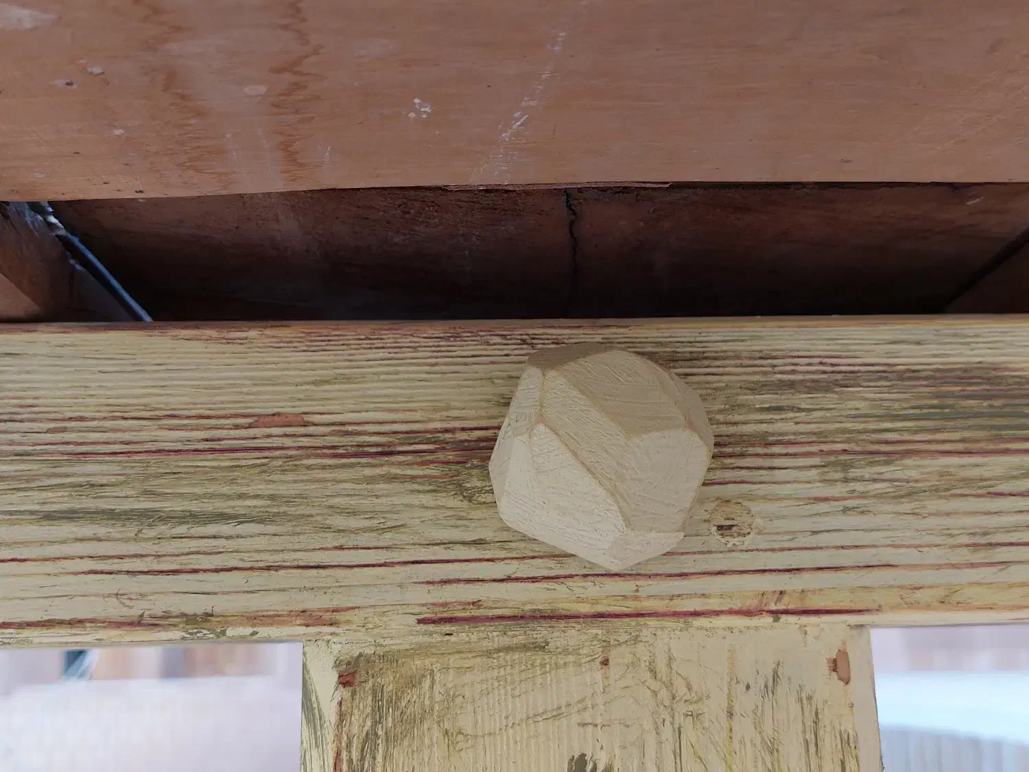 میز غذاخوری پتینه با در آنتیک|میز و صندلی غذاخوری|یزد, |دیوار