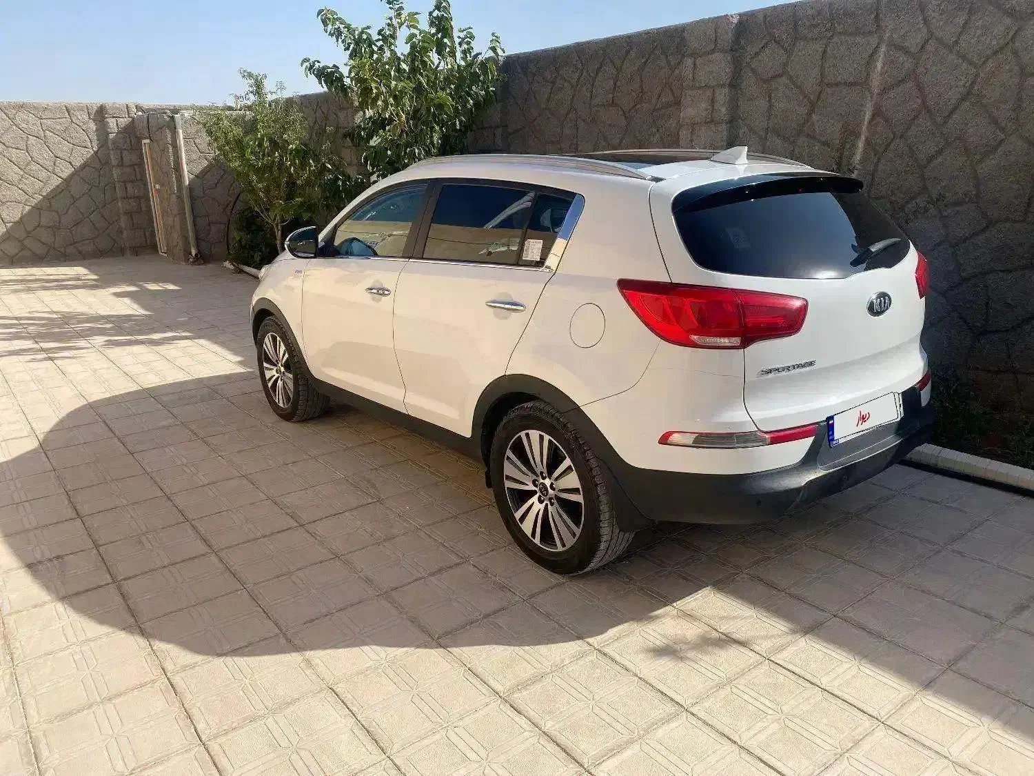 اسپرتیج ۲۰۱۴/ ۳حالته/ ۴گرم۲سرد/ بدون رنگ/ فول اپشن|خودرو سواری و وانت|مشهد, کوثر|دیوار