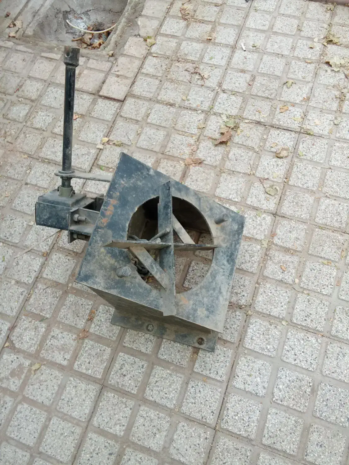 دو عدد گلگیر عقب آمیکو کمپرسی زاپاس بندودوعدد کمک|قطعات یدکی و لوازم جانبی|سیرجان, |دیوار