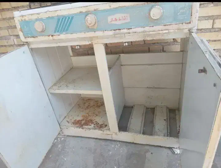 مقداری وسایل خانه ، با قیمت مناسب بفروش میرسد|اجاق گاز و لوازم برقی پختوپز|ایذه, |دیوار