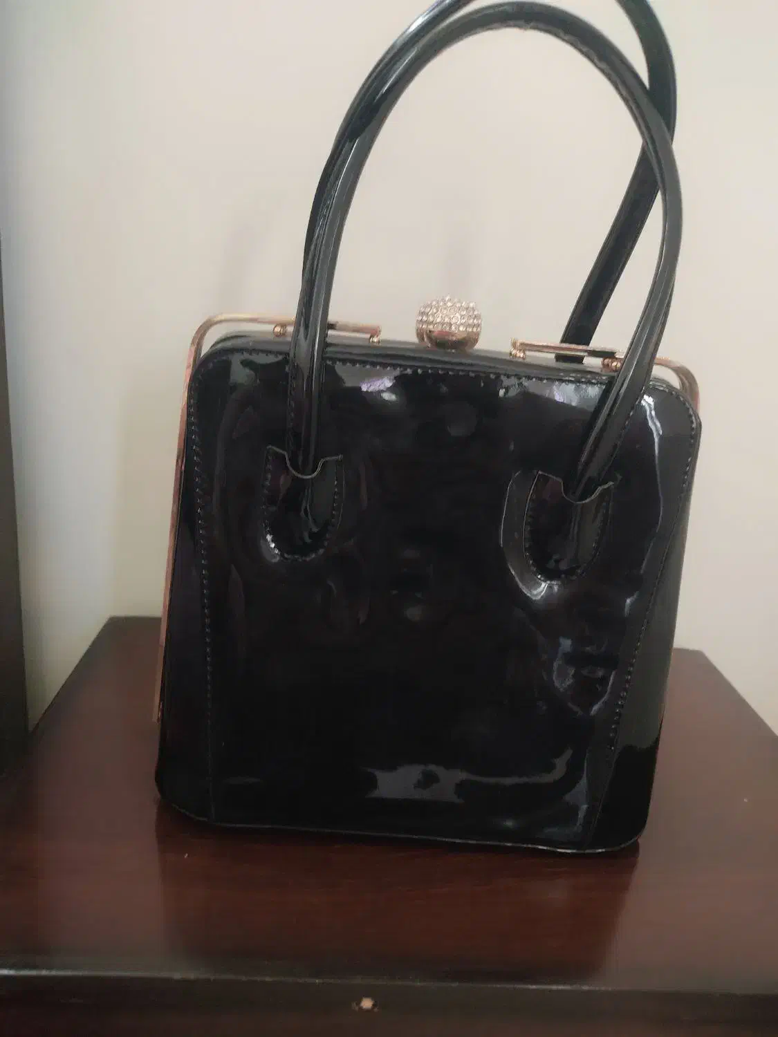 کیف زنانه دسته دار|کیف، کفش، کمربند|اصفهان, آهنگران|دیوار