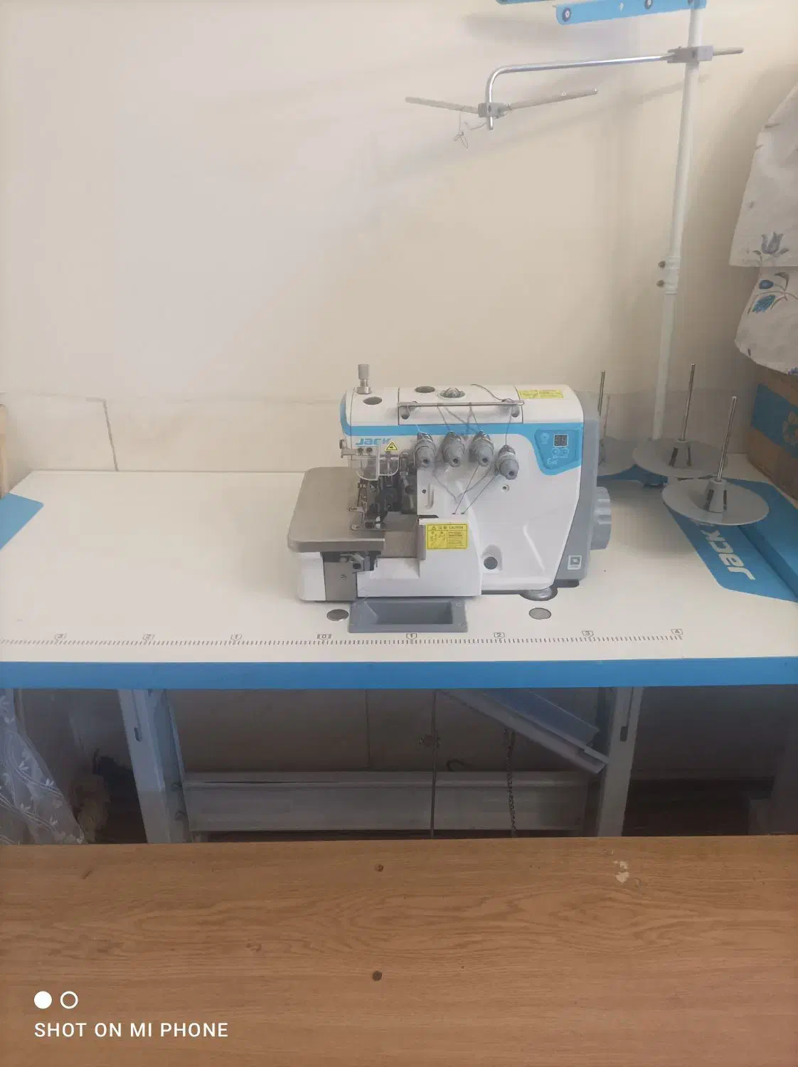 چهارنخE4s|چرخ خیاطی و ریسندگی|تهران, مطهری|دیوار