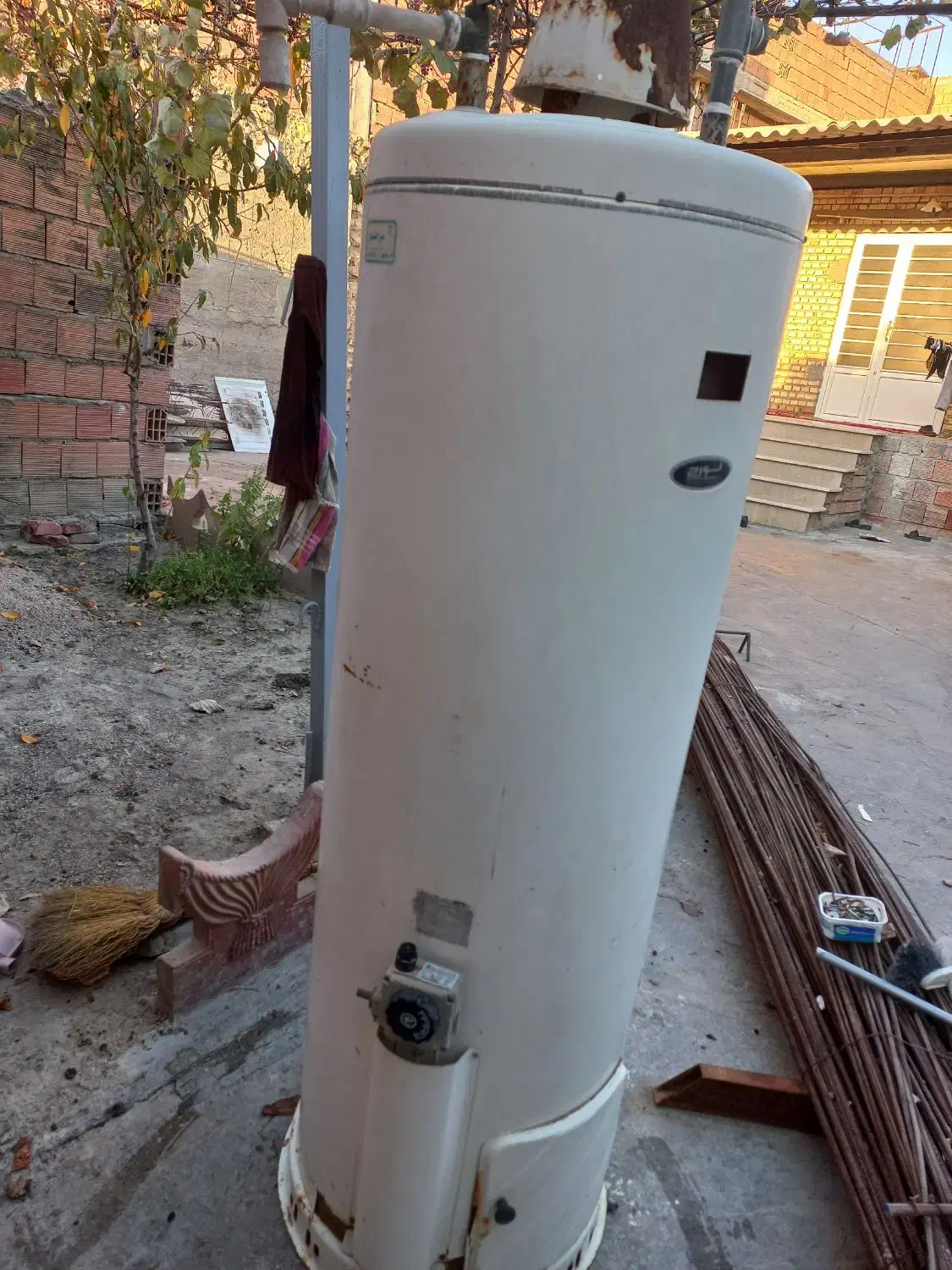 ابگرمکن مخزنی|آبگرمکن، پکیج، شوفاژ|نگین شهر, |دیوار