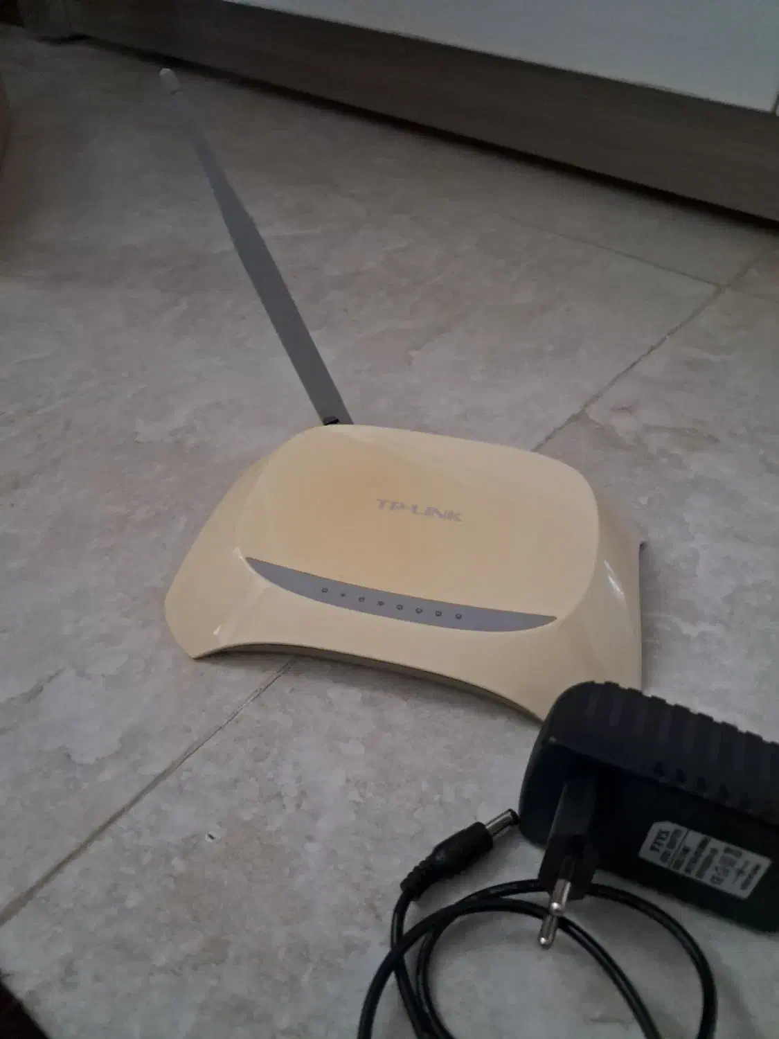 فروش سه مدل مودم با سیم، VdslوTplink|مودم و تجهیزات شبکه|گرمسار, |دیوار