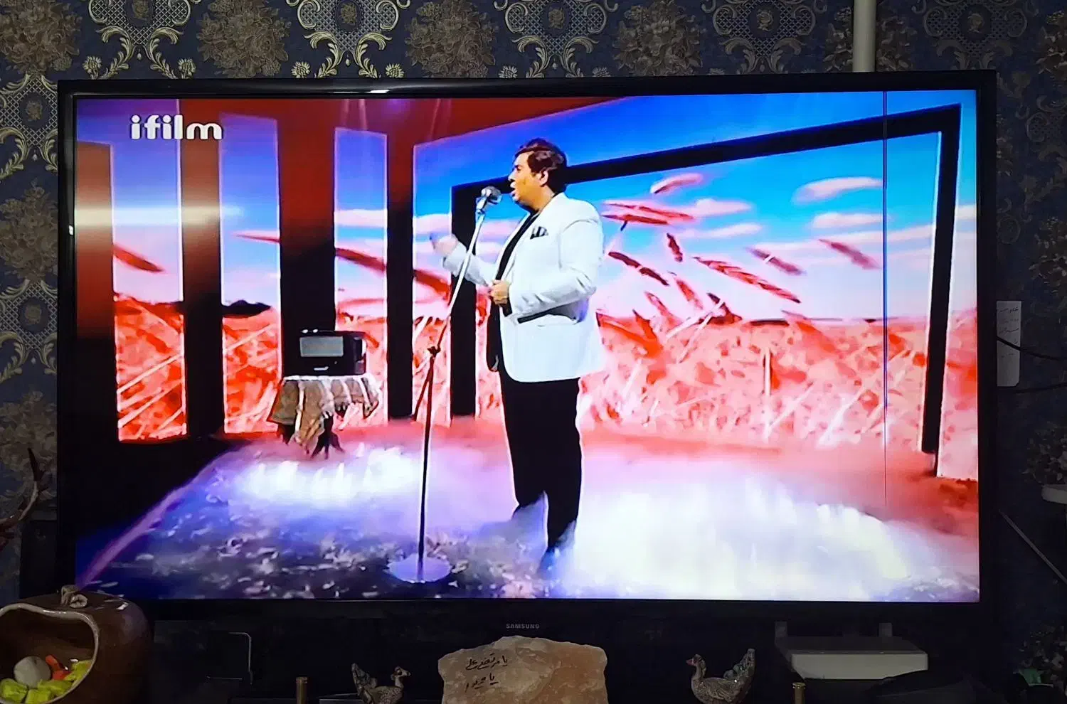 تلوزیون ۴۳ اینچ ال ای دی سامسونگ اصل کره|تلویزیون و پروژکتور|تهران, شهرک شریعتی|دیوار