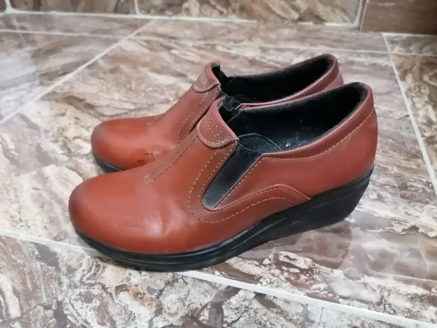 کفشهای تمیز|کیف، کفش، کمربند|رشت, شهرک شهید مفتح|دیوار