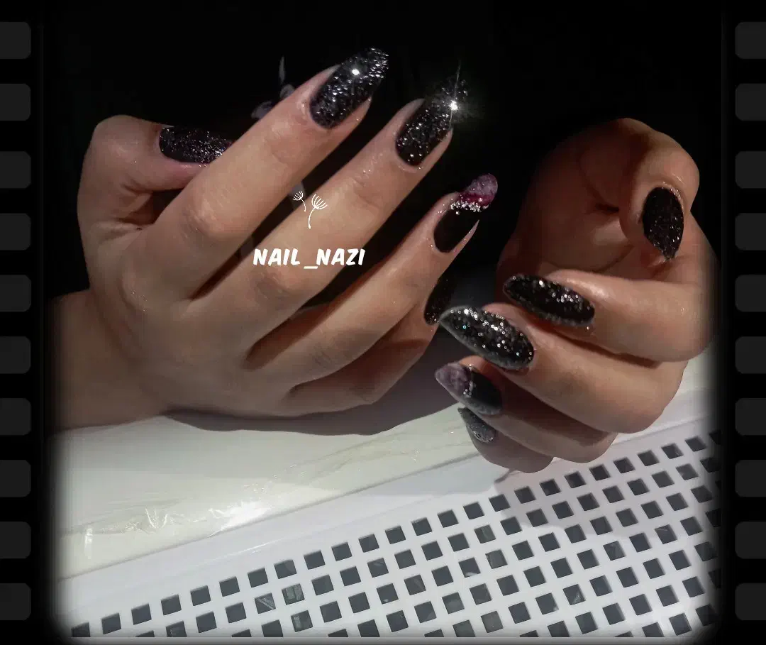 خدمات و کاشت ناخن+آموزش حرفه ای و تخصصی|خدمات آرایشگری و زیبایی|زابل, |دیوار