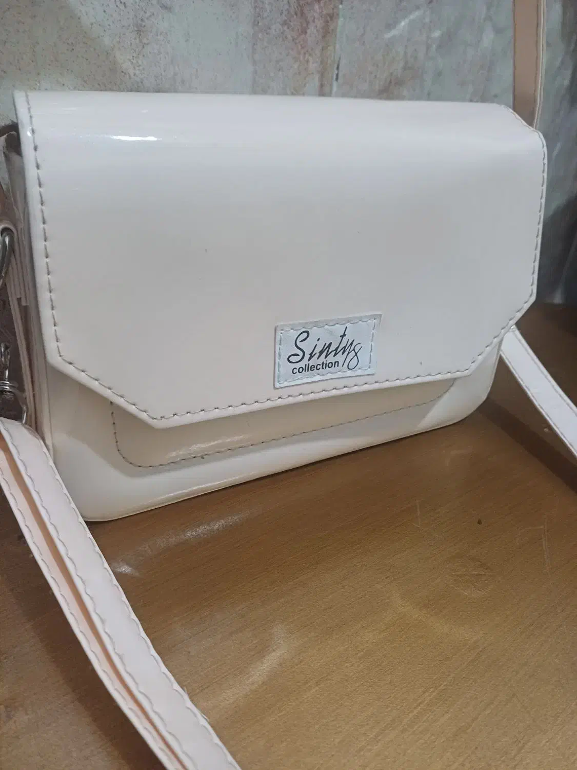 کیف کرم رنگ|کیف، کفش، کمربند|قم, بقیع|دیوار